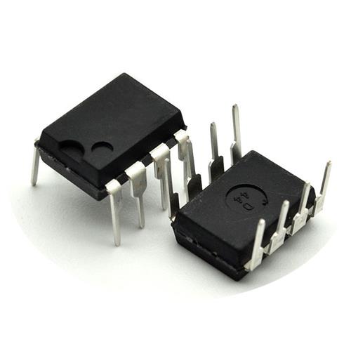 Optoacoplador 6N135 rapido opto-diodo y transistor DIP-8