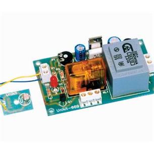 Interruptor crepuscular 220V UK069
