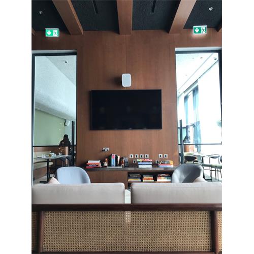 Caja acustica amplificada de 2 vias color blanco auto-off NEO 5 A ES Caja acustica amplificada de 2 vias color blanco auto-off NEO 5 A ES