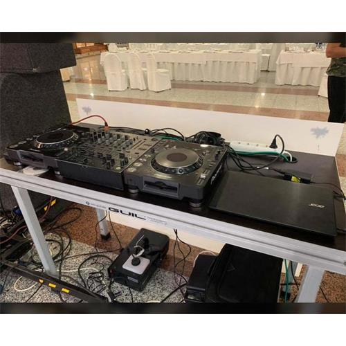 Mesa Dj / Mesa de control de 1500 x 650mm MDJ-1