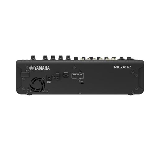 Consola de mezcla digital 18 canales. Color negro MGX12 B