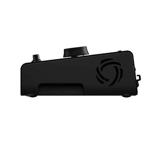 Interfaz de audio/video USB-C de 6 entradas y 4 salidas. Color negro URX44V