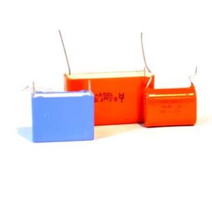 CONDENSADOR 8,2uF 100V CPM-C